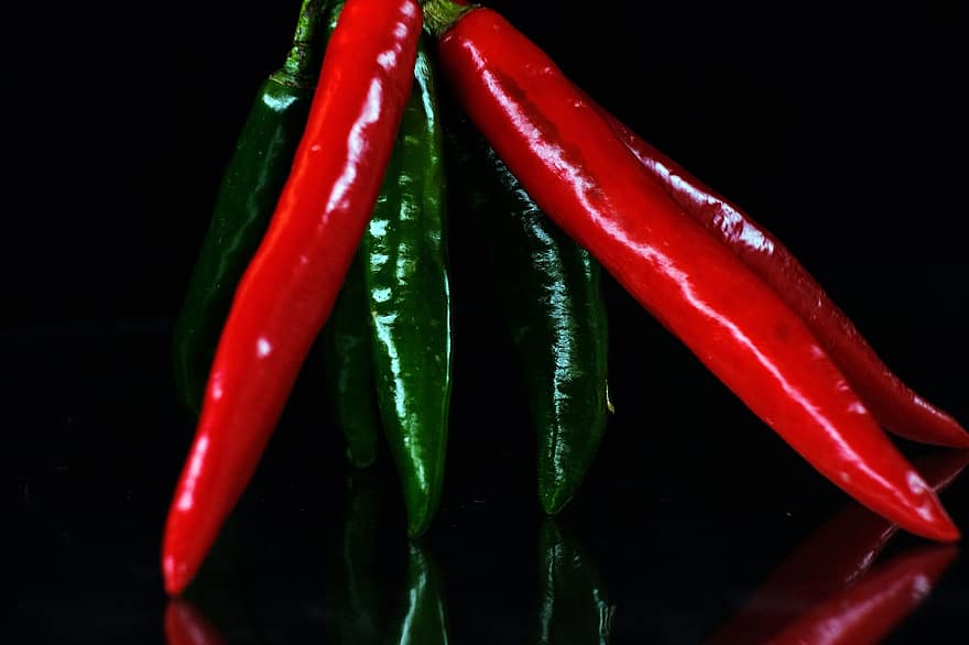 Chili, Food, Reflection, Red Chili, Green Chili, Chili Pepper, Vegetable, Produce, Organic, Dark