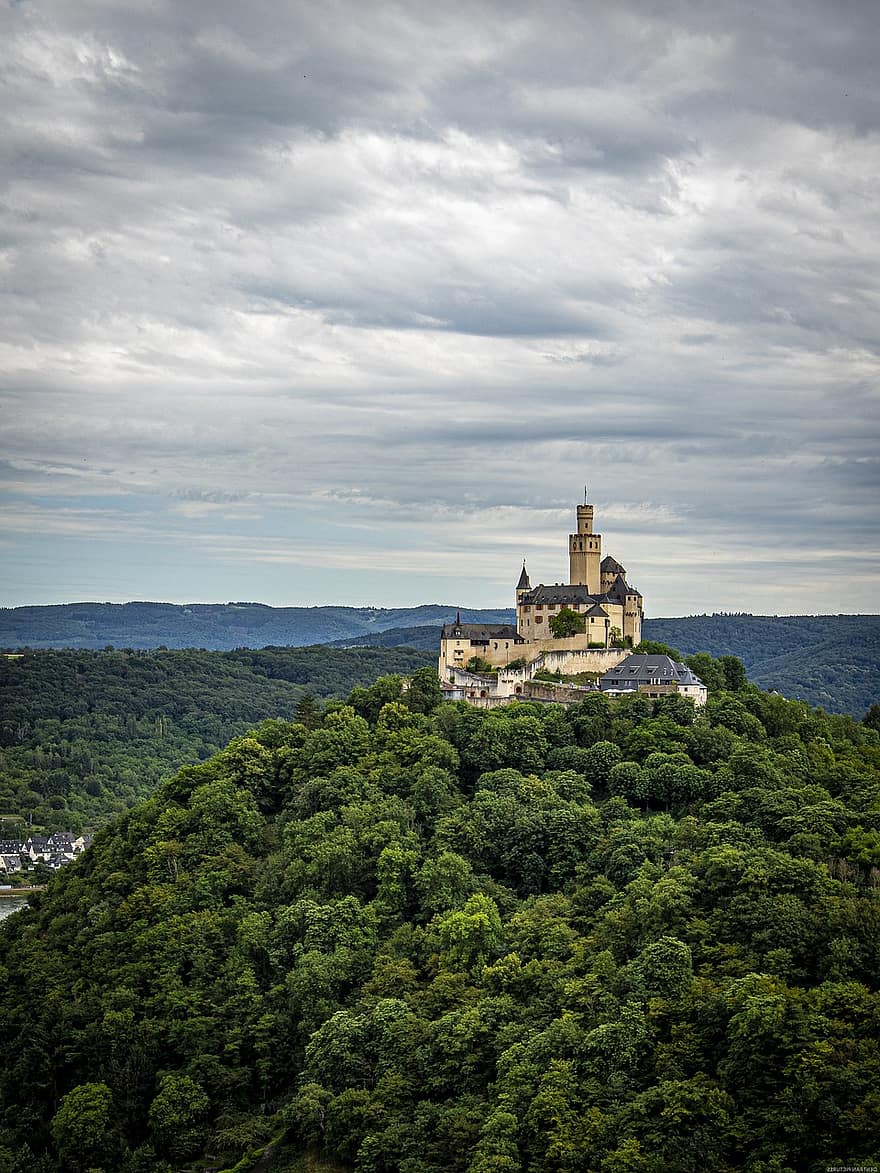 Schloss, Turm