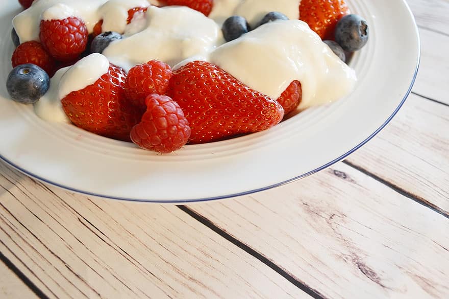 yoghurt, morgenmad, snack, jordbær, blåbær, hindbær, frugt, mad, friskhed, tæt på, dessert