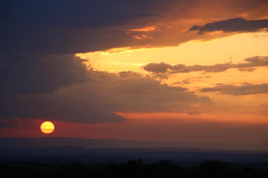 zonsondergang, wolken, hemel, silhouetten, bomen, zon, schilderij met veel lucht, cloudscape, Kenia, Afrika, buitenshuis