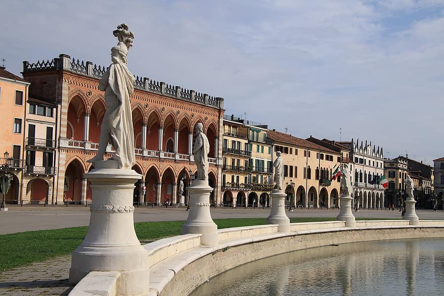prato della valle, Italia, pysäköidä, Padova, kaupungin aukio, patsaat, arkkitehtuuri