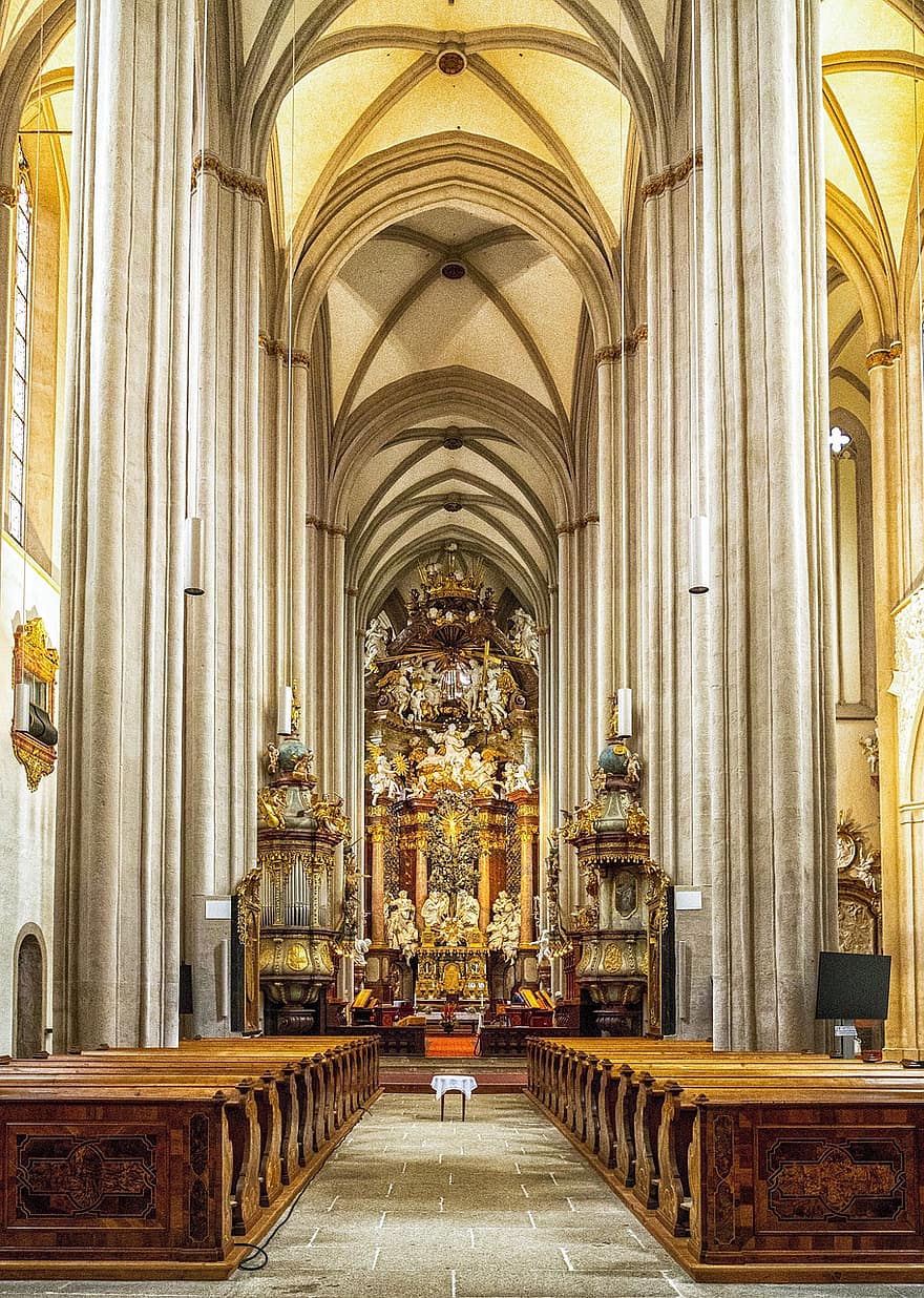 Church, Altar, Interior, Aisle, Pews, Arches, Cathedral, Building, Baroque, Gothic, Architecture