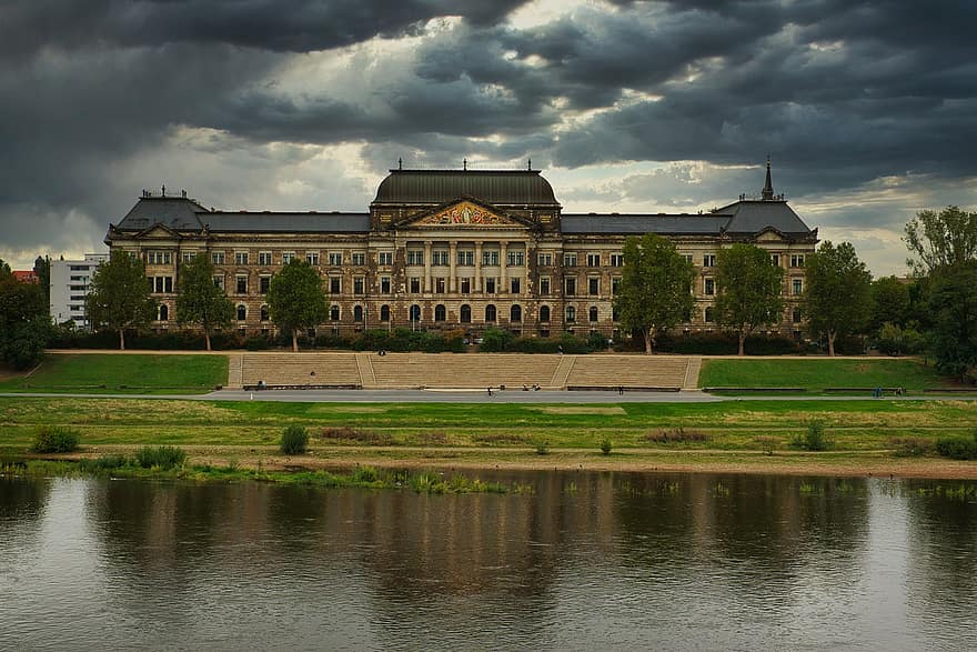 pastatas, upė, architektūra, miestas, elbe, Valstybės ministerija, Finansų ministerija, istoriškai, Saksonija, Dresden