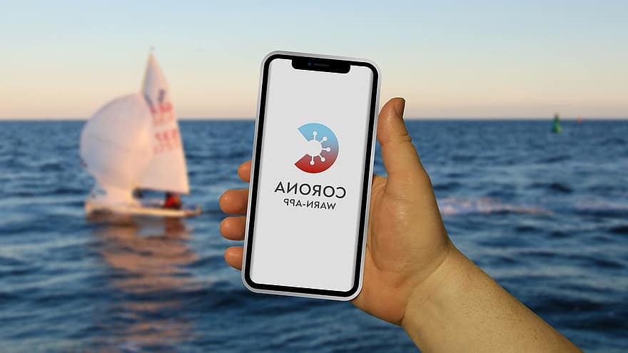 mobiltelefon, corona-advarsel-app, hånd, hav, innsjø, vann, ferier, corona app, ios, android, Tyskland