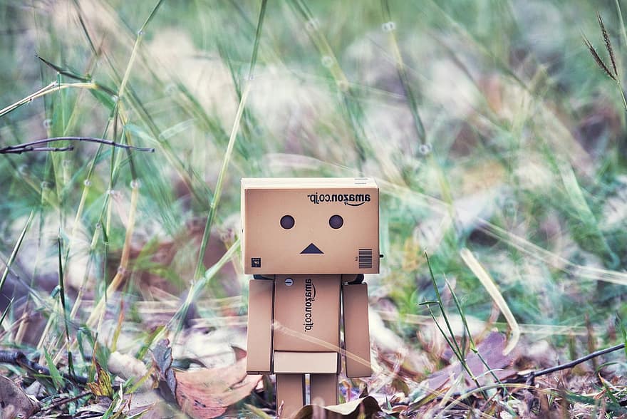 Cardboard Boxes, Character, Miniature, Figure, Face, Grass, Reflection, Mirror