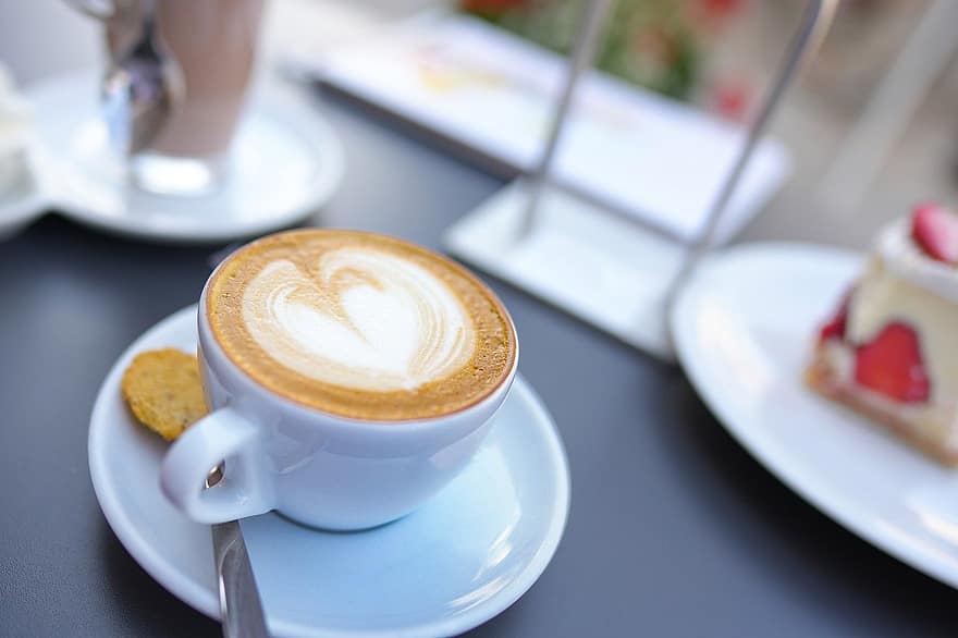 káva, pohár, café au lait, srdce, pít kávu, koláče, dezert, rekreace, volný čas, napít se, cappuccino