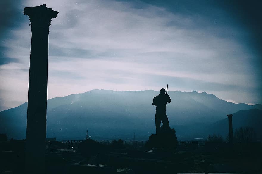 Pompeya, Italia, arqueología, estatua, columna, panorama, restos, silueta, hombres, retroiluminado, montaña
