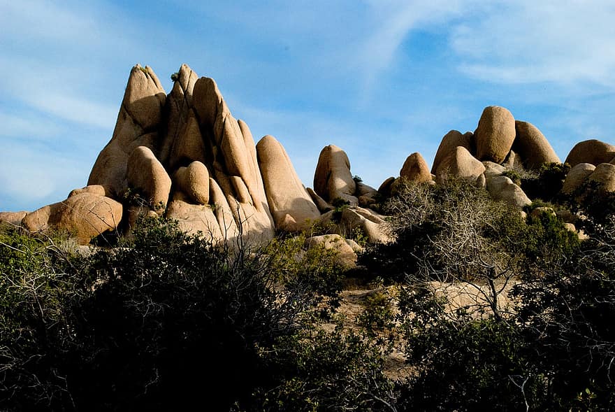 parque nacional joshua tree, montaña, rocas, arboles, formacion de roca, paisaje, naturaleza, escénico, atracción turística, parque Nacional, California
