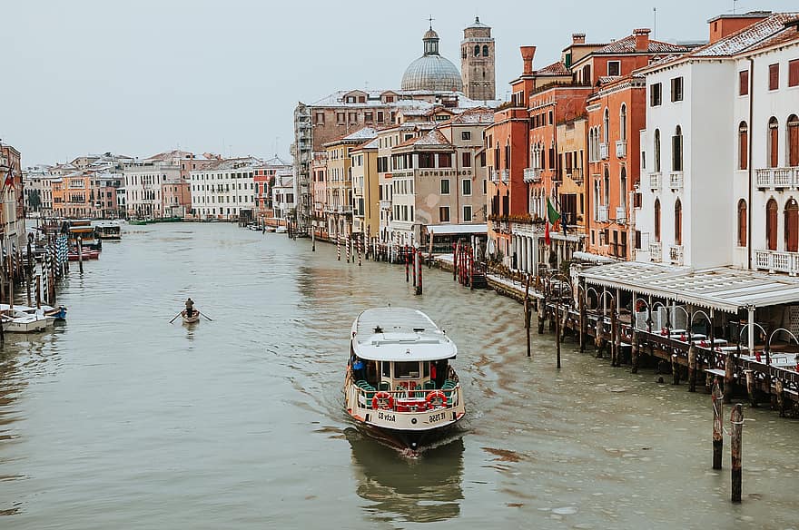 Venice, Italy, Canal, Boats, Cruising, Buildings, Old City, City, Architecture, European Architecture, Water