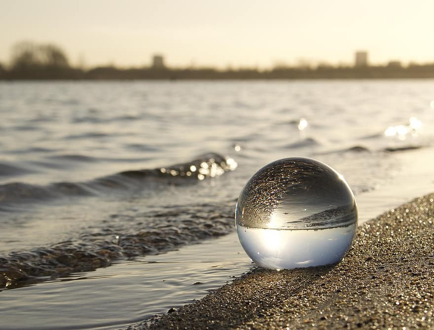 boule d'objectif, plage, la nature, lever du soleil, réflexion, boule de cristal, eau, vague, sphère, été, le sable
