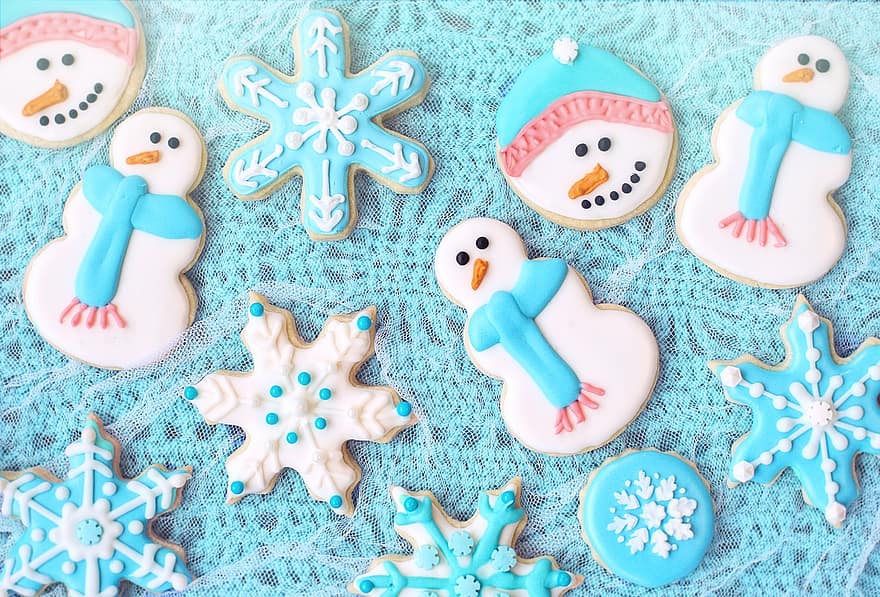 ロイヤルアイシングクッキー、クッキー、冬、雪だるま、雪の結晶、ペストリー、焼きました、フード、スナック、デザート、雪だるまクッキー