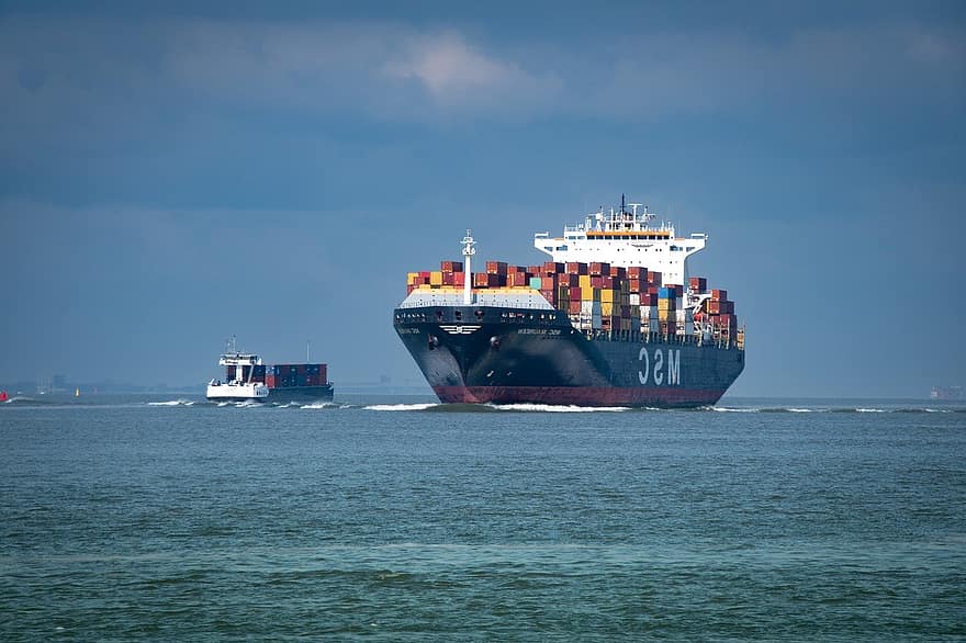船、コンテナ船、貨物船、コンテナ輸送、航海船、運送、水上輸送、船の背景、交通手段、輸送モード、貨物輸送