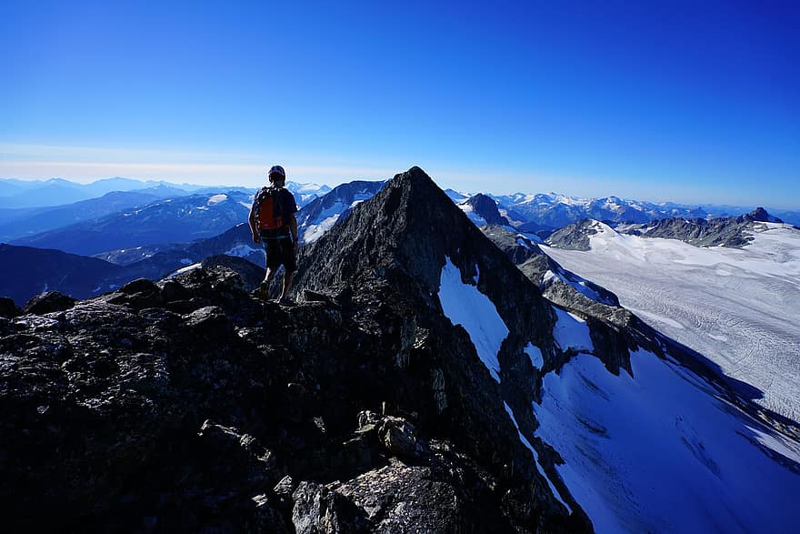 om, munţi, zăpadă, drumeții, vârf, backpacking, backpacker, alpinist, alpinism, zăpadă munți, Alpi