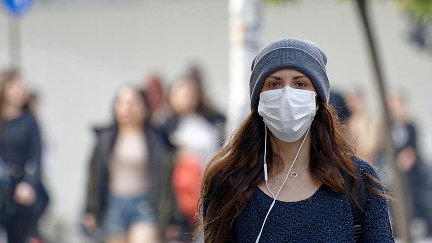 kvinne, ansiktsmaske, covid-19, pandemi, beskyttelse, forebygging, utendørs