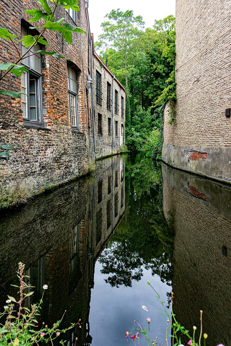 bâtiment, canal, maçonnerie, centre historique, monument culturel, Bruges, historique, architecture, Belgique, moyen Âge