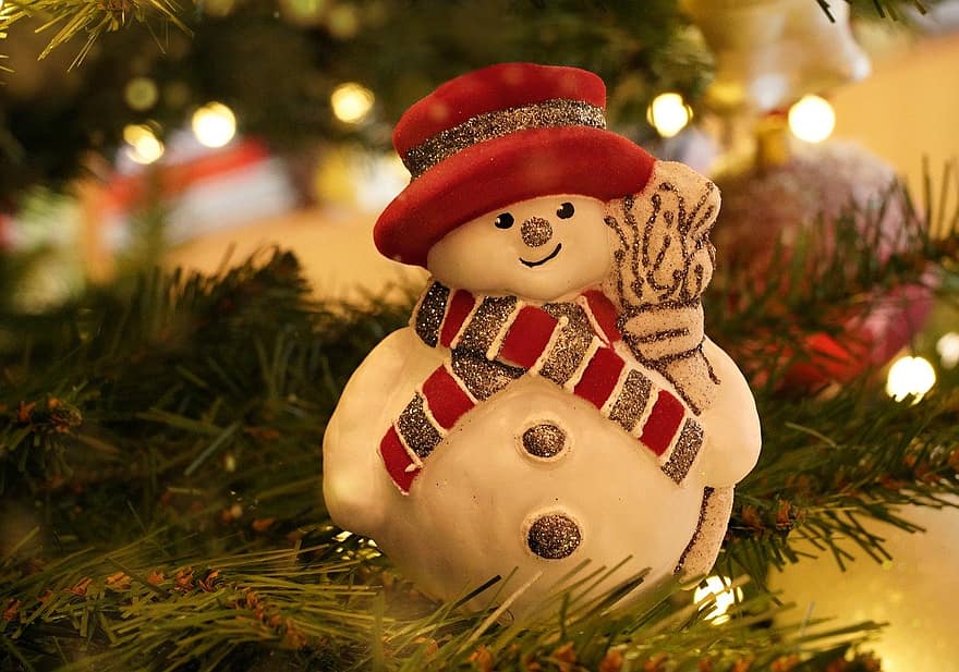 Christmas, Snowman, Decoration, Red, White, Fir, Lights, Winter, Night, Bokeh, Desktop Picture