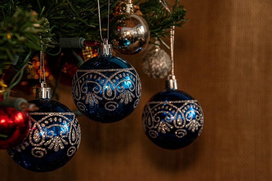 giáng sinh, những quả bóng, cây, trang trí, trang trí giáng sinh, đồ trang trí, đèn, trang trí Giáng sinh, lễ kỷ niệm, mùa đông, Mùa