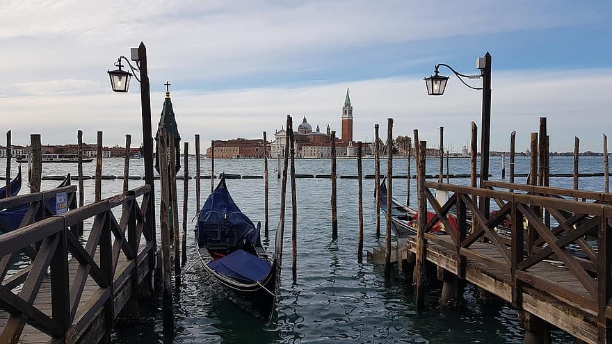 barca, lago, viaggio, turismo, venezia, gondola, Lampioni, posto famoso, canale, architettura, acqua