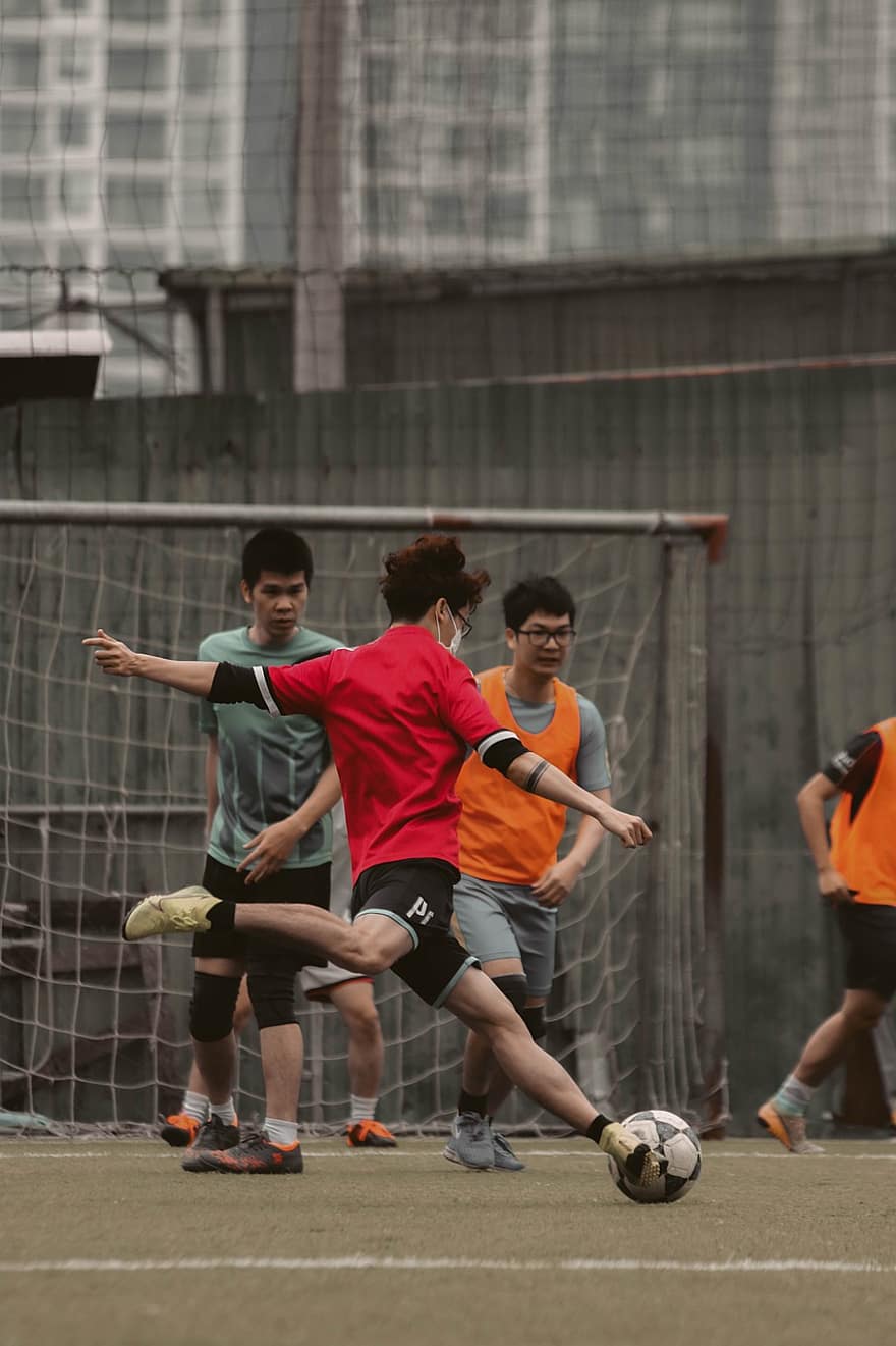 улица, футбол, спортен, уличен стил, Виетнам, улична фотография, Ханой, Азия, игра на футбол, спорт, играете