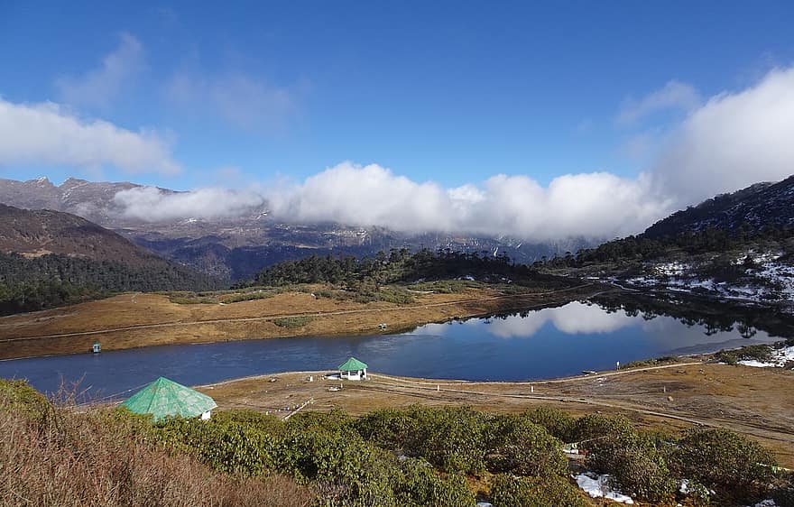 Penga Teng Tso, sø, Himalaya, bjerg, sne, skyer, naturskøn, natur, høj højde, Tawang, Arunachal