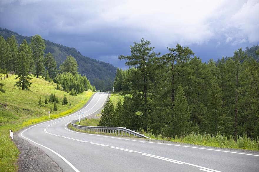 道路、高速道路、森林、旅、アルタイ、山岳アルタイ、Chuyskiy Trakt、自然、風景、雲、山岳