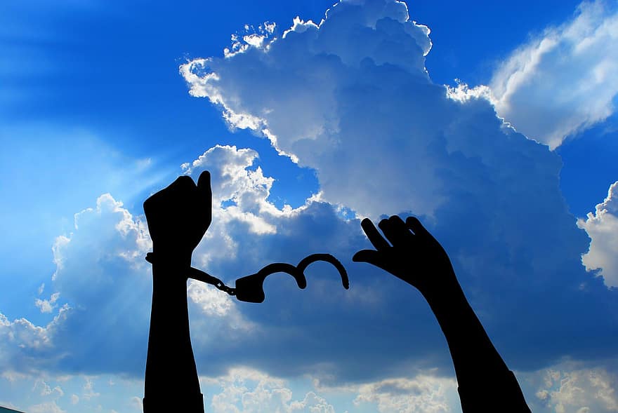 Hands, Silhouette, dom, Handcuffs, Release, Courage, Motivation, Happiness, Liberty, Sky, Clouds