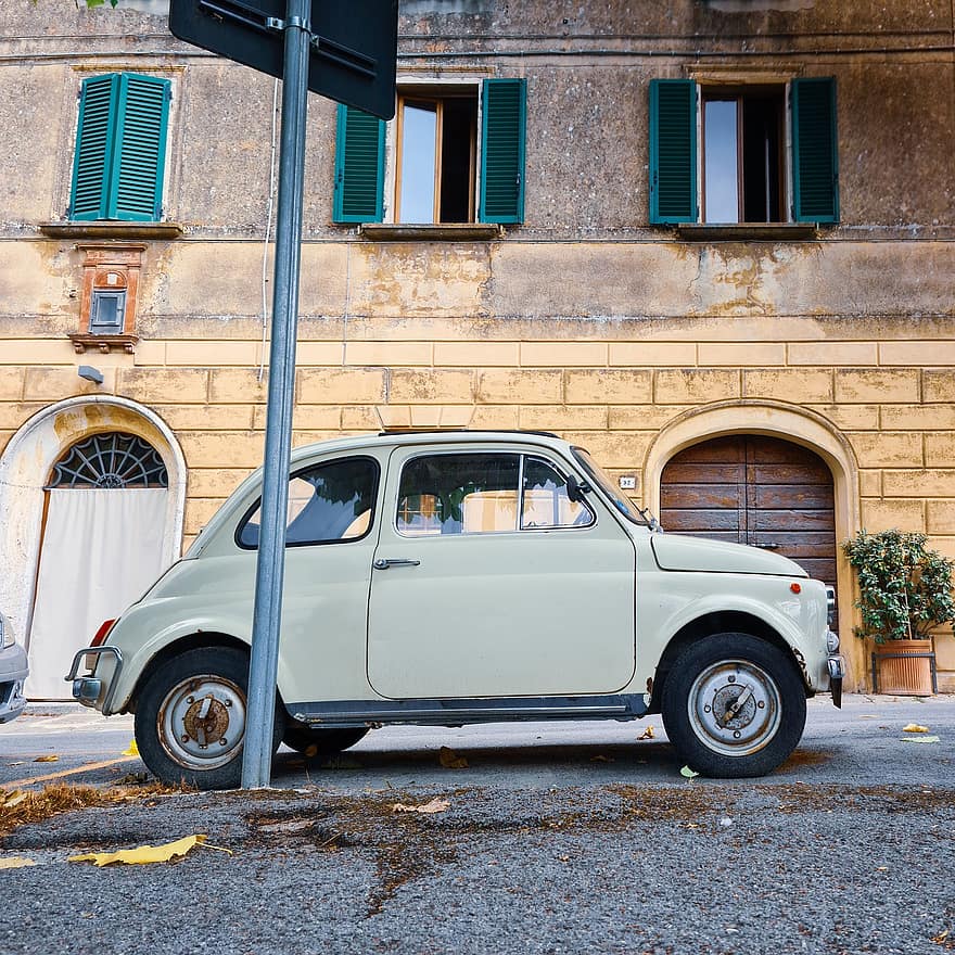 Fiat 500, указ, старинная машина, Италия, Тоскана, город, Дорога, автомобиль, транспорт, наземное транспортное средство, старомодный