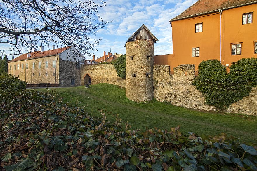 Кьосег, Унгария, Замъкът Юрисик, архитектура, история, стар, известното място, външна сграда, средновековен, изградена конструкция, култури