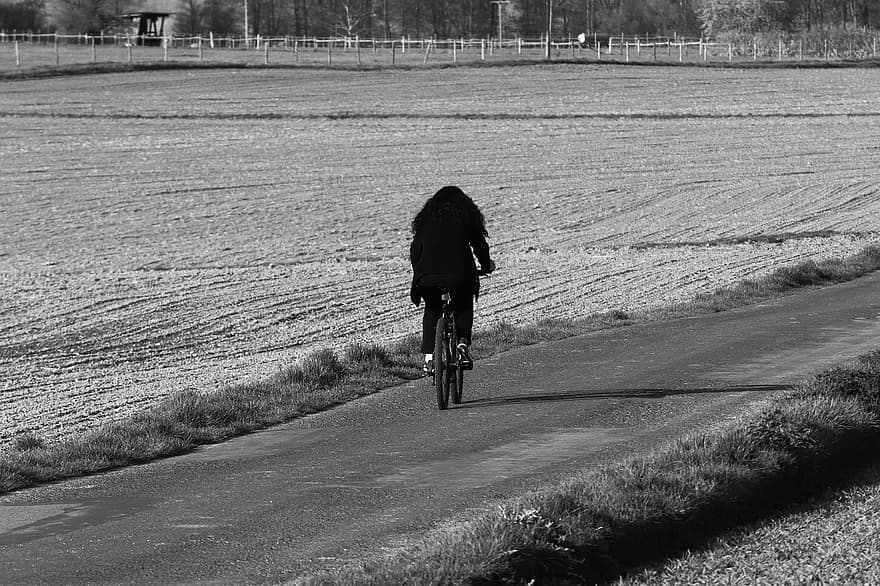 Cyclist, Bike Path, Trip, Locomotion, Dirt Road, Kick, Bicycle