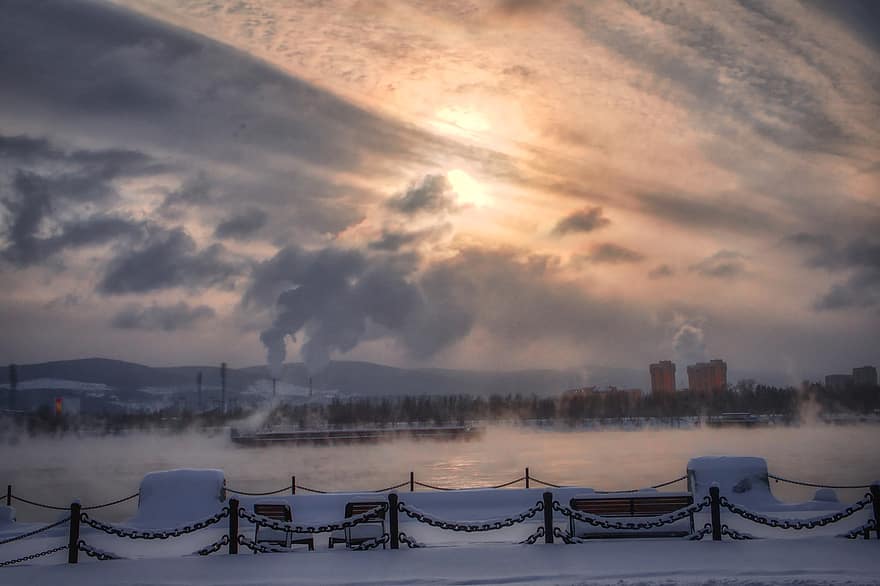 río yenisei, puesta de sol, paisaje de niebla, noche, niebla, Siberia, Rusia, Krasnoyarsk, naturaleza, nubes, nube