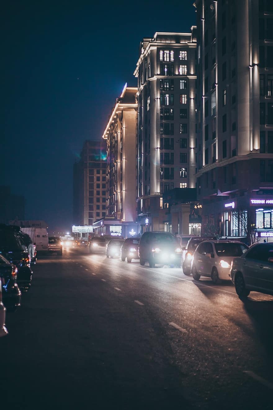 Biškeka, naktī, iela, vakarā, lukturītim, mašīna, pilsēta, auto, satiksmi, pilsētas ainava, pilsētas dzīve