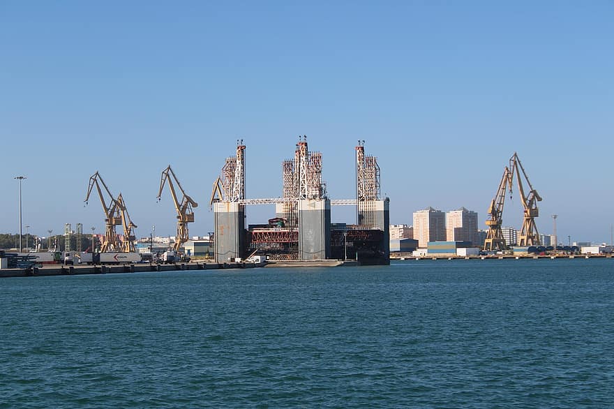 пристанище на Кадис, инженерство, порт, строителство, технология, машина, екип, индустриален, град, метал, кран