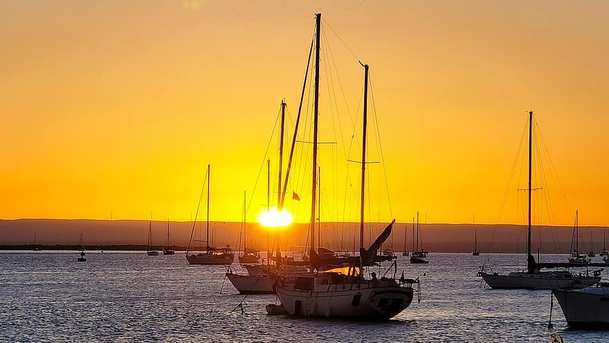 Sunset, Sailboats, Sea, Ocean, Bay, Marina, Wharf, Boatyard, Boats, Sails, Dusk