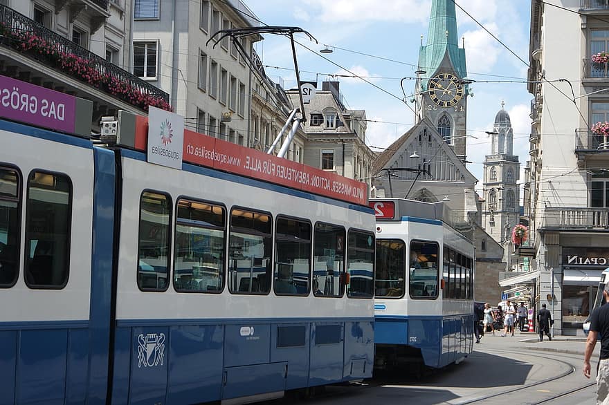 Zürich, parade jorden, sporvogn, hold op, Zvv, Zürich Transportfirmaer, sporvognslinjer, kirke, historiske centrum, sommer, ferie sæson