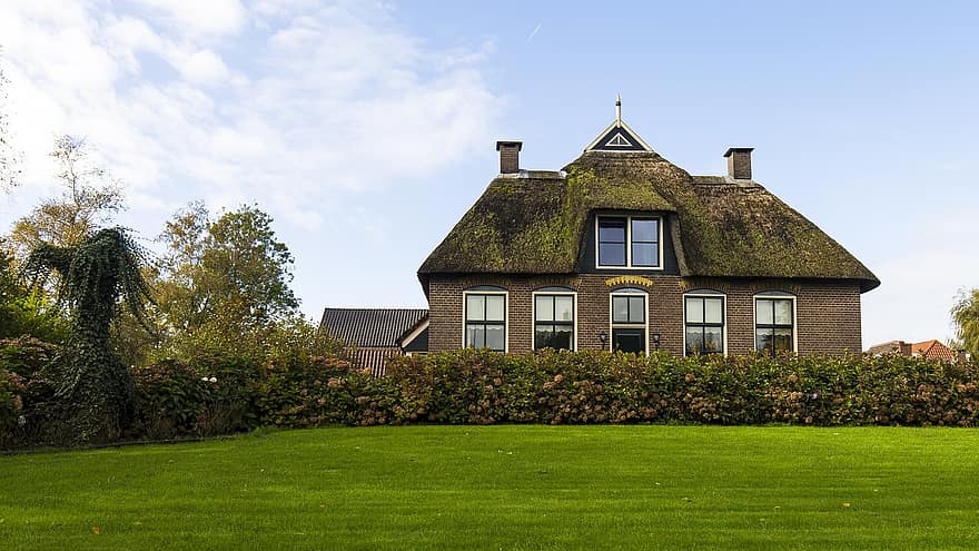 Giethoorn, Países Baixos, casa, gramado, jardim, casa velha, construção