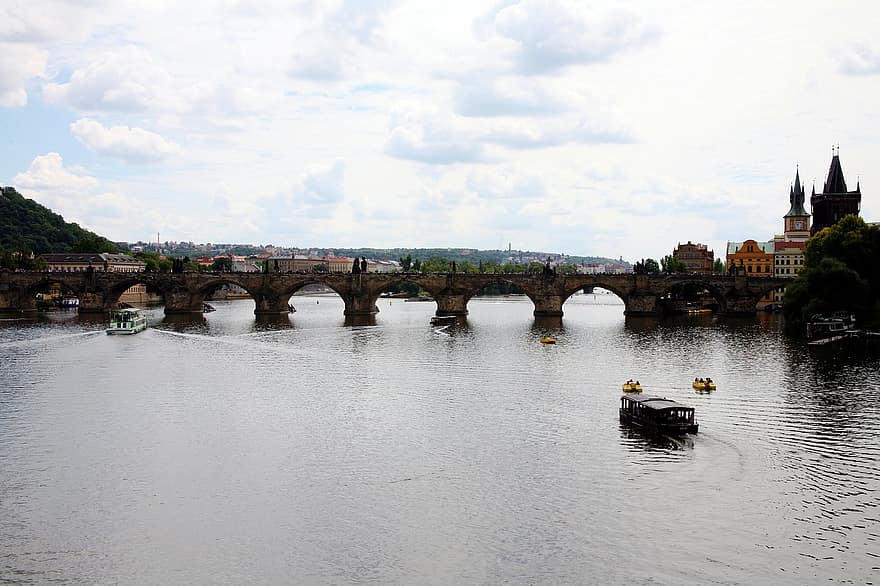 Karelsbruggen, rivier de Moldau, Praag, Tsjechische Republiek, rivier-, stad, oude stad, gebouwen, architectuur, stedelijk, water