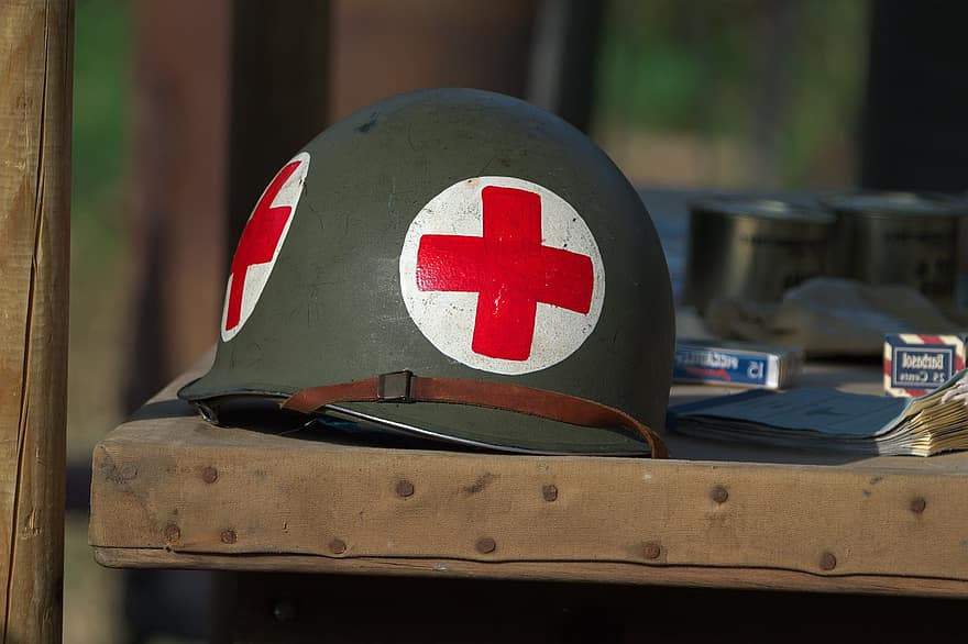 zdravotník, helma, ochrana, ww2, armáda, válka, vojenský, ozbrojené síly, patriotismus, pracovní helma, jednotný