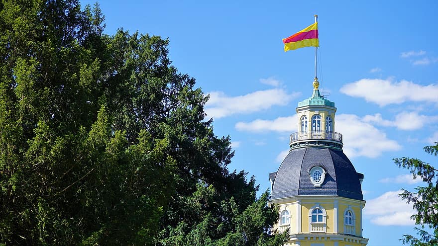 дворец Карлсруе, Карлсруе, baden württemberg, Германия, замък, флаг, исторически, архитектура, кула, красота, сграда