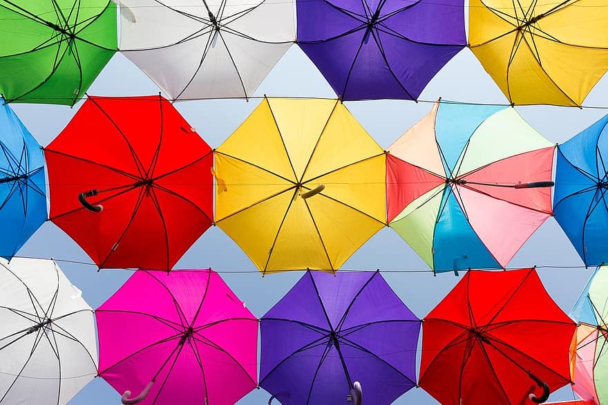 guarda-chuvas, decoração de rua, colorida