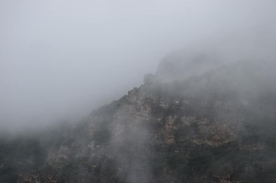 Góra, krajobraz, mgła, chmury, Natura, mglisty, niebo