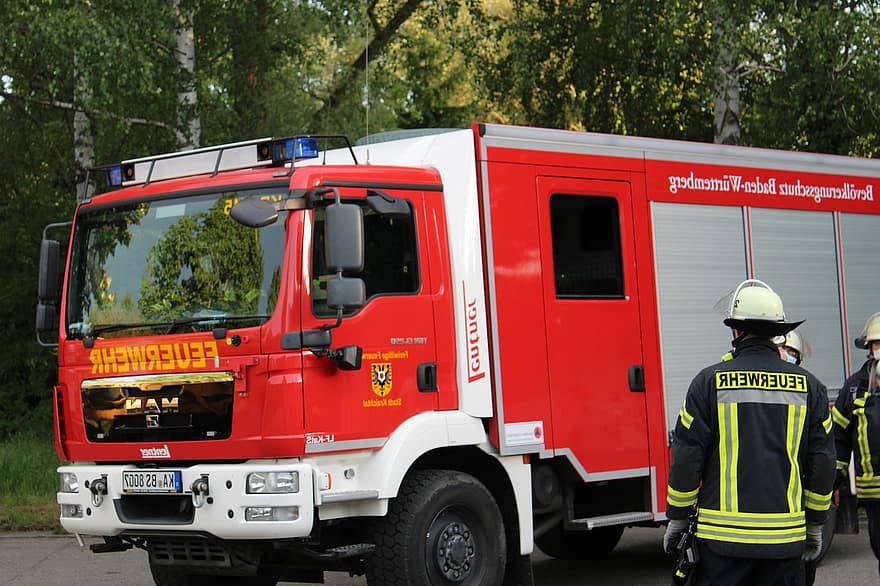 Φωτιά, πολιτική προστασία, baden württemberg, πυροσβεστική εργασία, πυροσβεστικό όχημα, μπλε φως, επείγον, όχημα, χρήση, αυτο, διάσωση