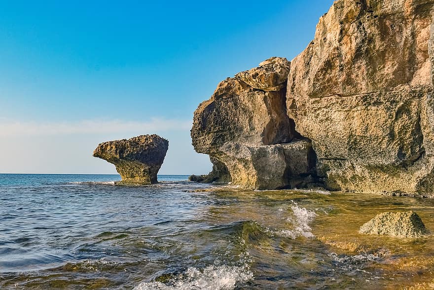 Cliff, Coast, Sea, Ocean, Water, Waves, Rock Formation, Scenery, Scenic, Countryside, Nature