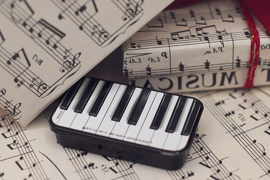 Valentine's Day, Piano, Gifts, Presents, Sheet Music, musical note, musical instrument, paper, piano key, close-up, macro