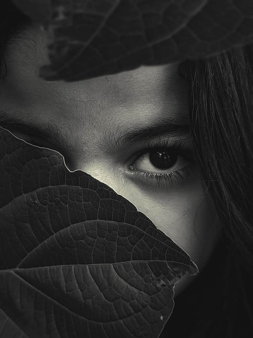 meisje, ogen, bladeren, kijken, gezicht