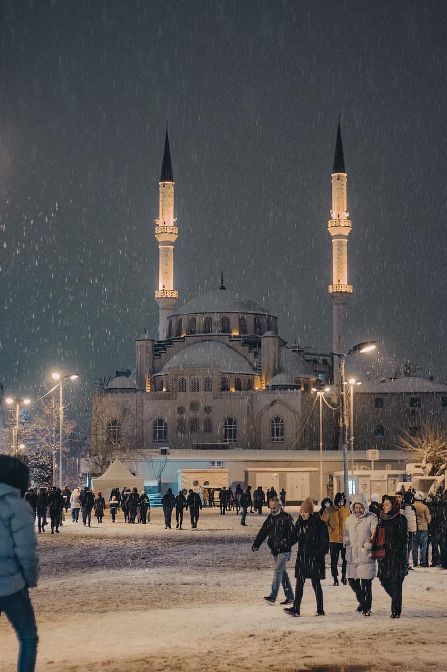 雪、イスタンブール、冬、白雪姫、冬の風景、イスタンブールの雪、イスタンブール冬、雪の写真、ミナレット、宗教、夜