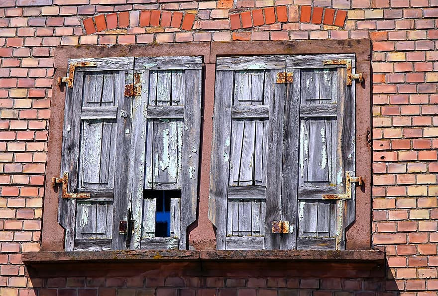 langas, pastatas, mediena, architektūra, senas, atsisakyta, plytų