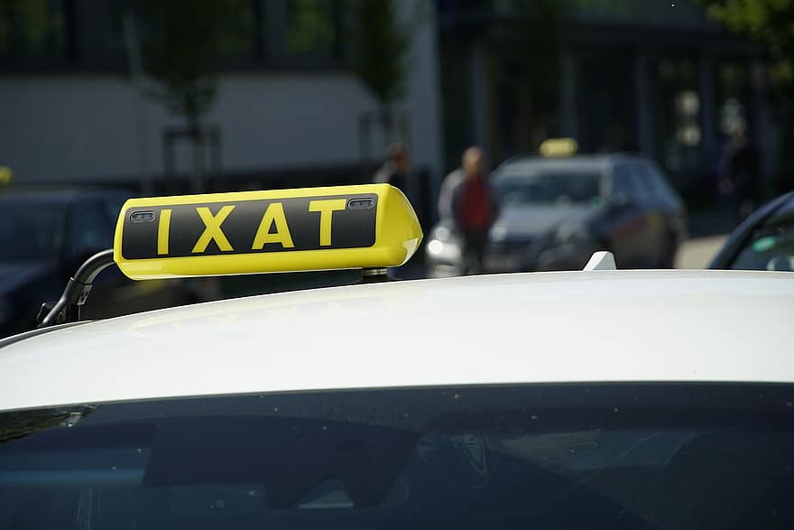 タクシー、符号、輸送、交通手段、タクシーサイン、黄色い印、車両、自動車
