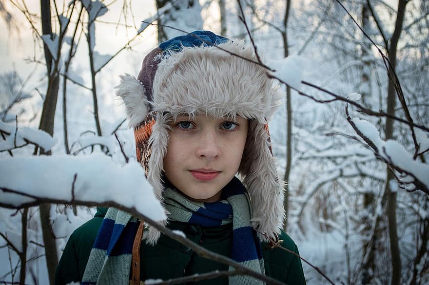 صبي ، شتاء ، صورة ، قبعة ، أطفال ، الروسية ، سيبيريا ، في سن المراهقة ، شخص ، قريب ، ثلج