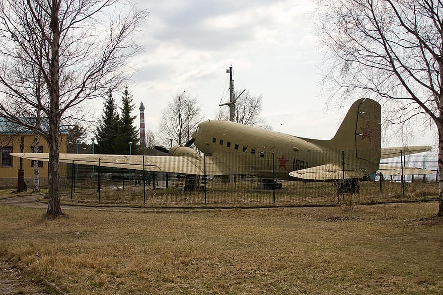 avión, Li-2t, transporte, guerra, Monumento, memorial, museo, El camino de la vida, ladoga