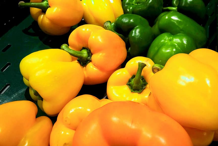 Gemüse, Paprika, organisch, Ernte, Frische, Gelb, Lebensmittel, gesundes Essen, grüne Farbe, mehrfarbig, Nahansicht